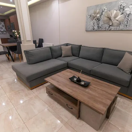 Efraim Oasis Apartamento